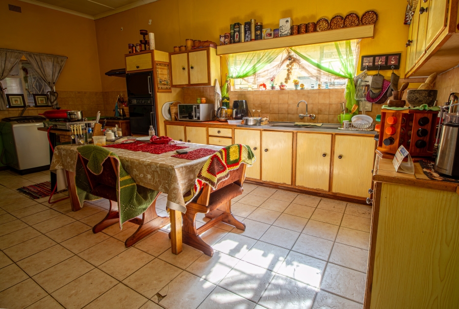 3 Bedroom Property for Sale in Lemoendraai Northern Cape